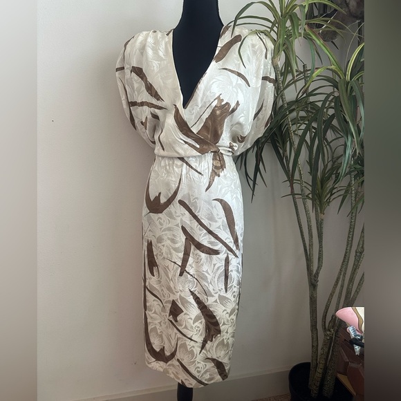 Vintage cream brown silk jacquard abstract print midi dress size 12 - Picture 1 of 7